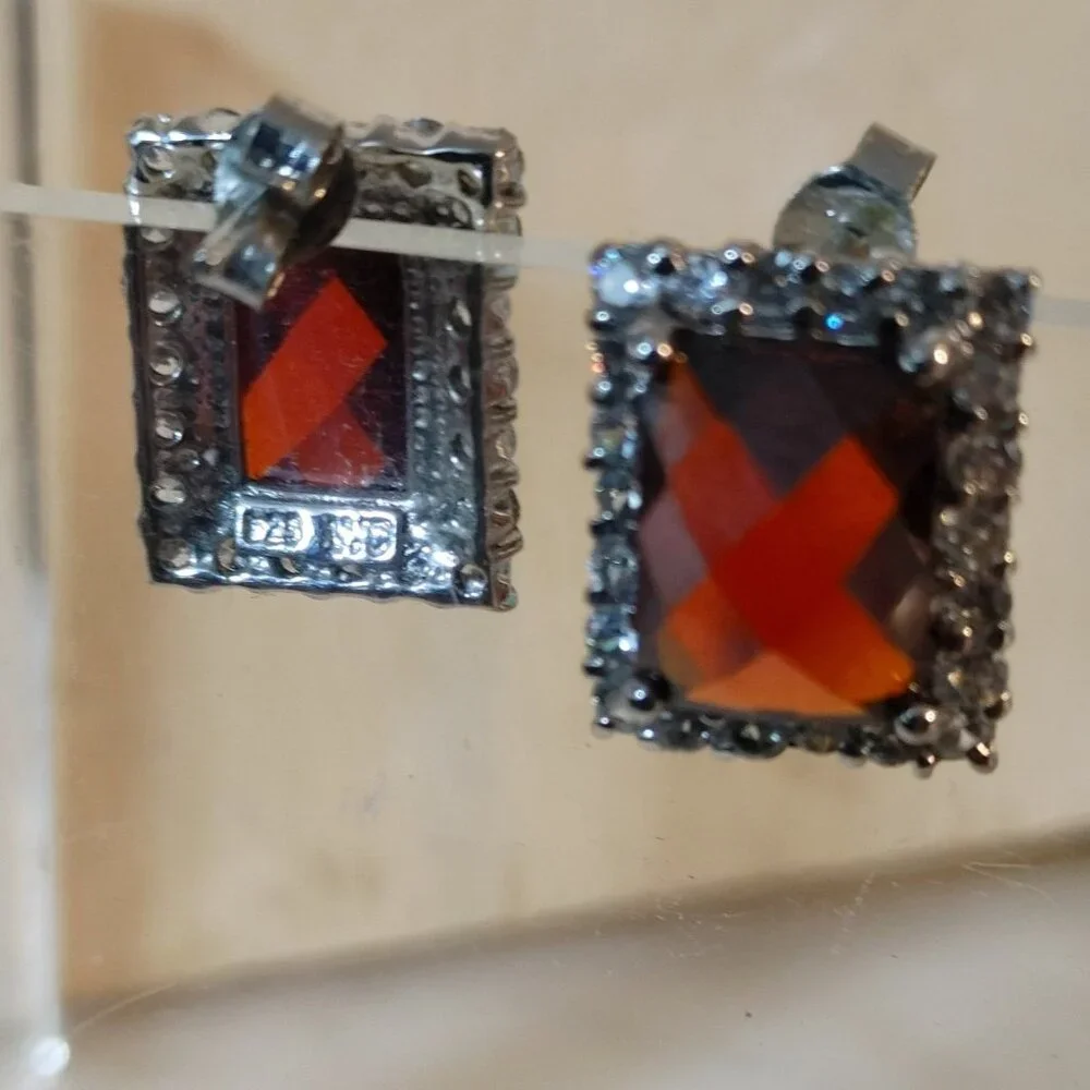 Garnet Earrings Sterling Silver 925 Vintage Square Red Bold Elegant Gemstones - Picture 4 of 9